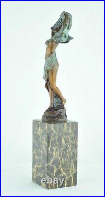 Statue Sculpture Sexy Style Art Deco Style Art Nouveau Bronze massif Signe