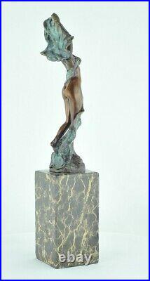 Statue Sculpture Sexy Style Art Deco Style Art Nouveau Bronze massif Signe