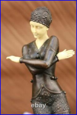 Style Art Nouveau Fonte Bronze Et Faux OS Exotique Érotique Sculpture Figurine