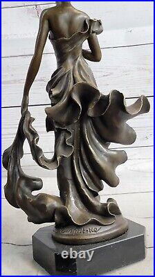 Style Art Nouveau Inspiré 1920's Charleston Fille Danseuse Bronze Mode Sculpture