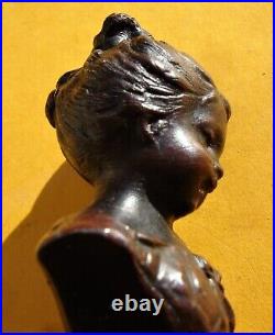 Superbe Cachet Sceau Buste De Jeune Fille Bronze Double Patine Art Nouveau 7 CM