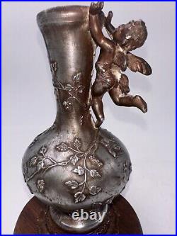 Vase au Putto époque Art Nouveau