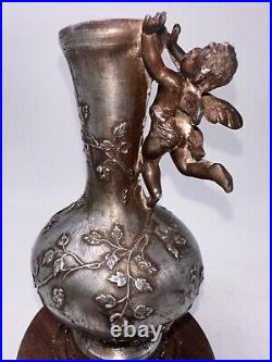 Vase au Putto époque Art Nouveau