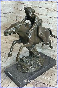 Vintage Bronze Métal Sculpture Western Style Art Nouveau Deco Antoine Bofill Art